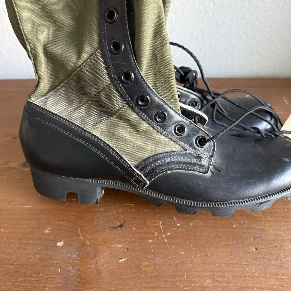Vintage RO Search Vietnam Era Spike Protective Jungle Boots 9 N NEW NOS